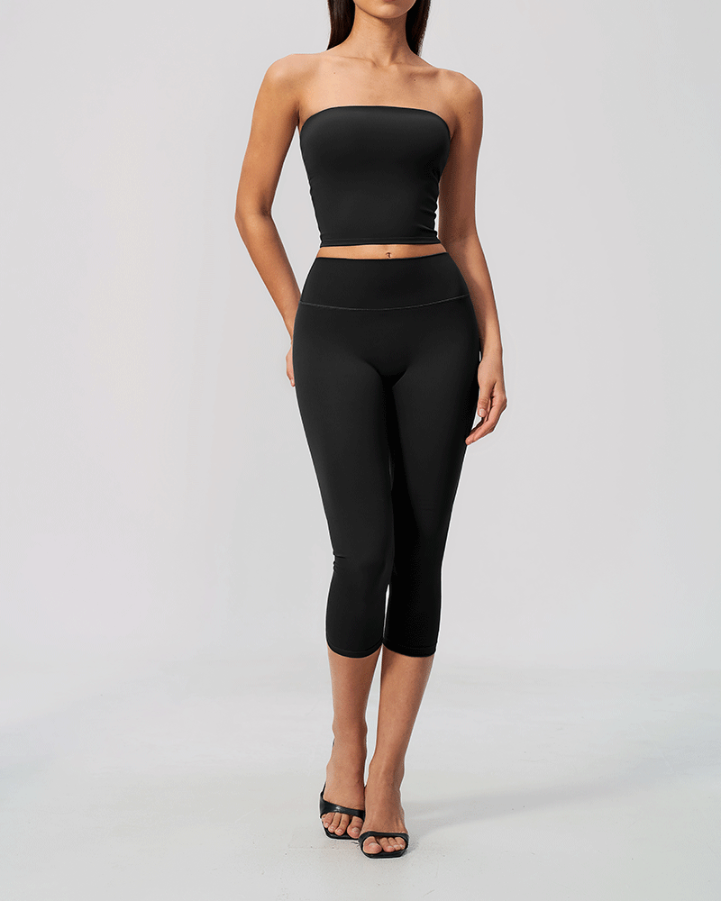 High-waisted tight athletic shorts