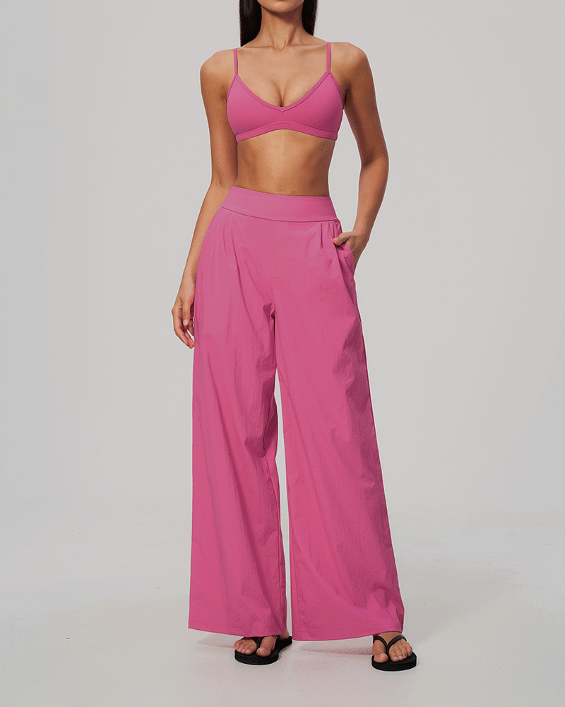 Sculpted V-Neck Open-Back Sports Bra
