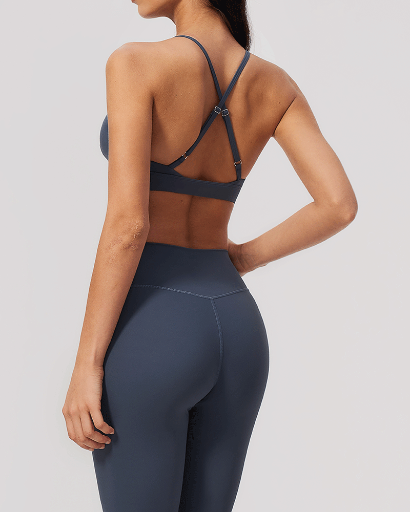 Brushed V-Neck Crossback Performance Bra