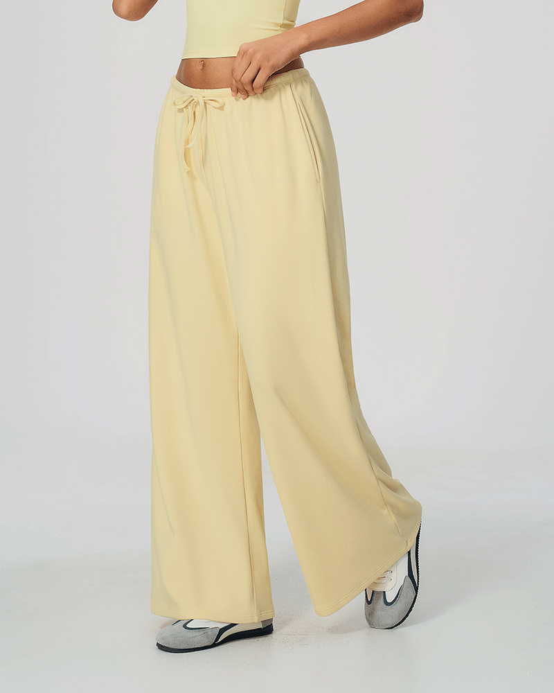 Drawstring Relaxed Wide-Leg Pants