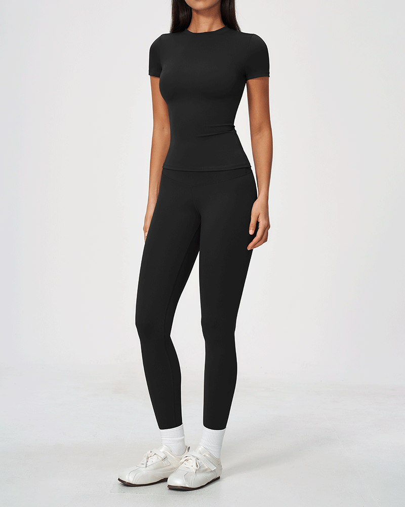 Lightweight Quick-Dry Short-Sleeve Top