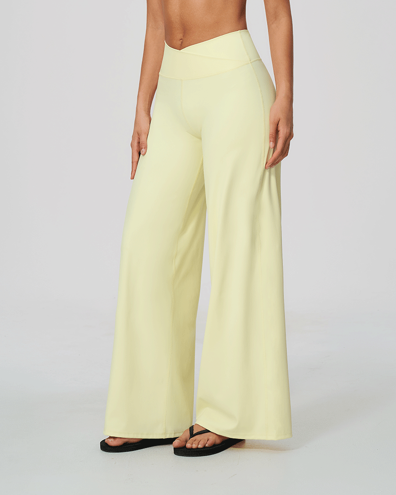 High-Waist Sculpting Performance Pants