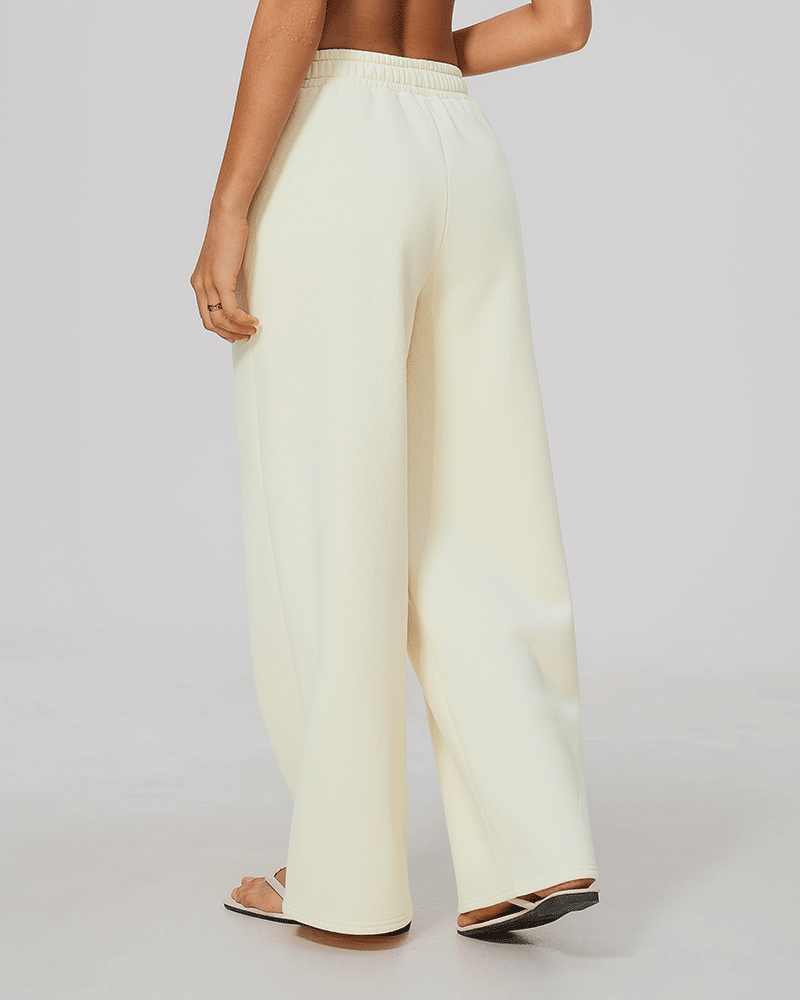 Relaxed-Fit Fleece-Lined Sweatpants