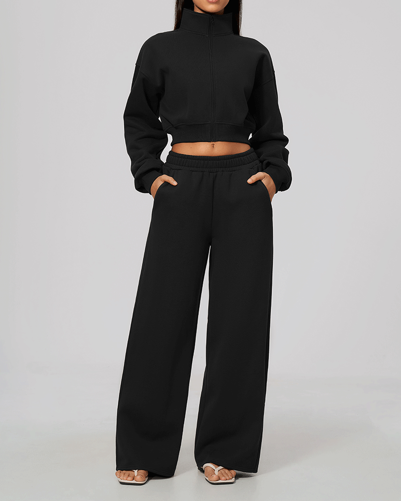 Relaxed-Fit Fleece-Lined Sweatpants