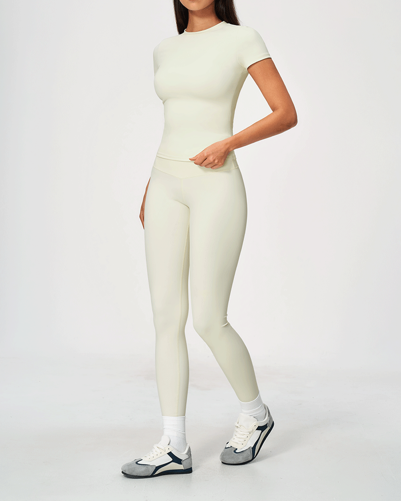 Lightweight Quick-Dry Short-Sleeve Top